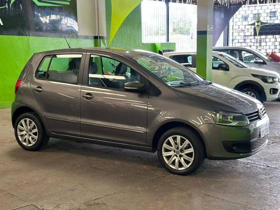 VOLKSWAGEN FOX 1.6 MI 8V FLEX 4P MANUAL VOLKSWAGEN FOX 1.6 MI 8V FLEX 4P MANUAL